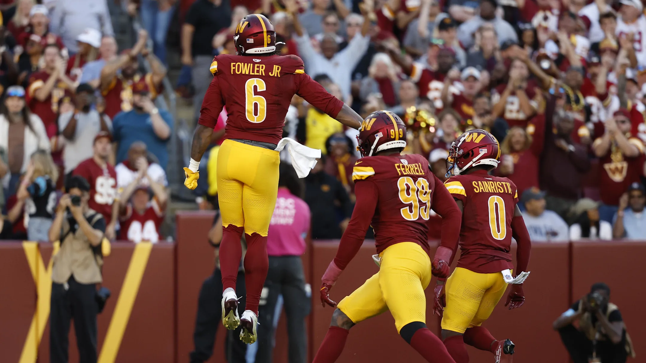 Mandatory Credit: Geoff Burke-Imagn Images / Geoff Burke-Imagn Images